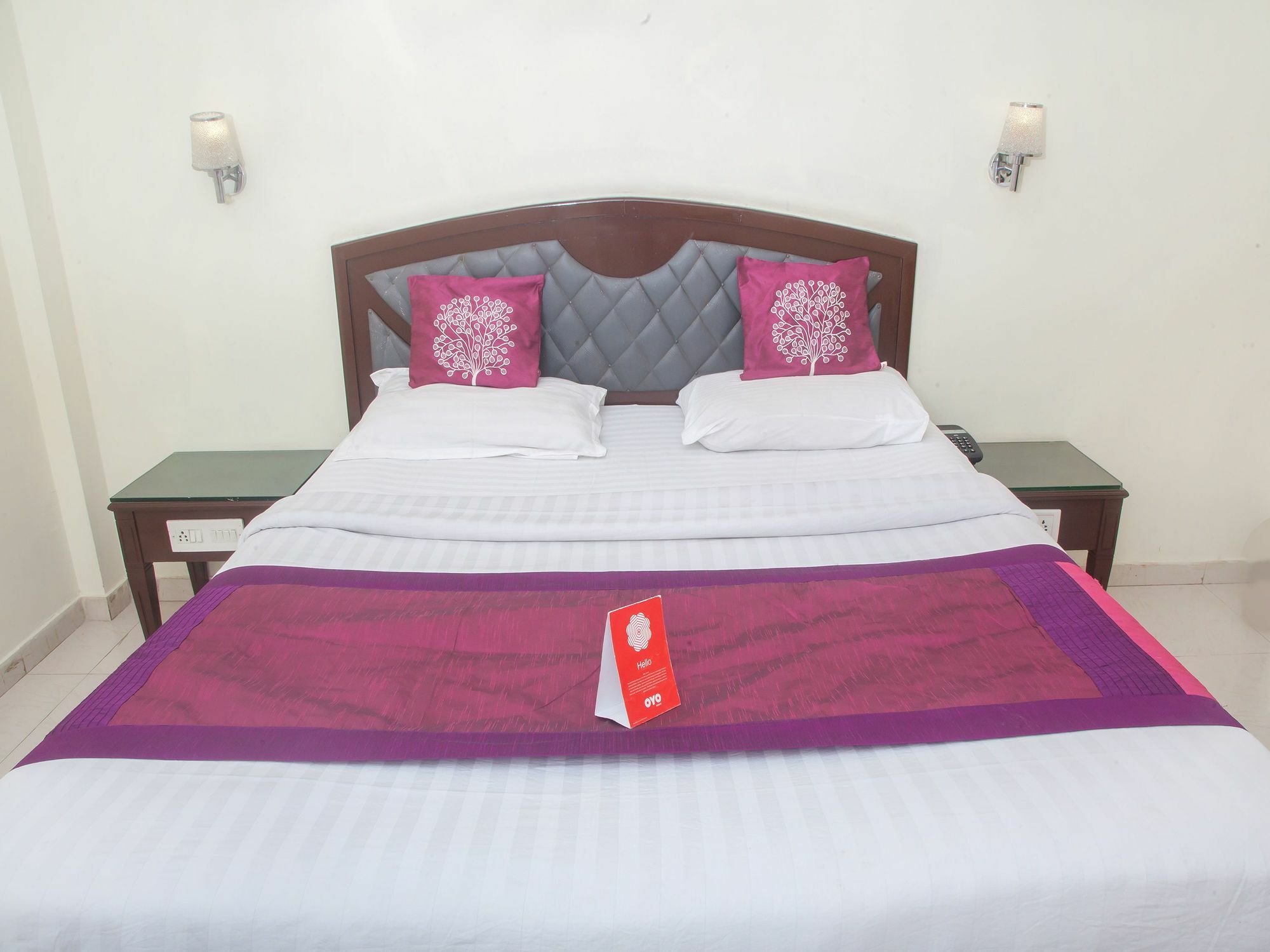 Oyo 12357 Hotel Nilgiris Inn Ooty Dış mekan fotoğraf